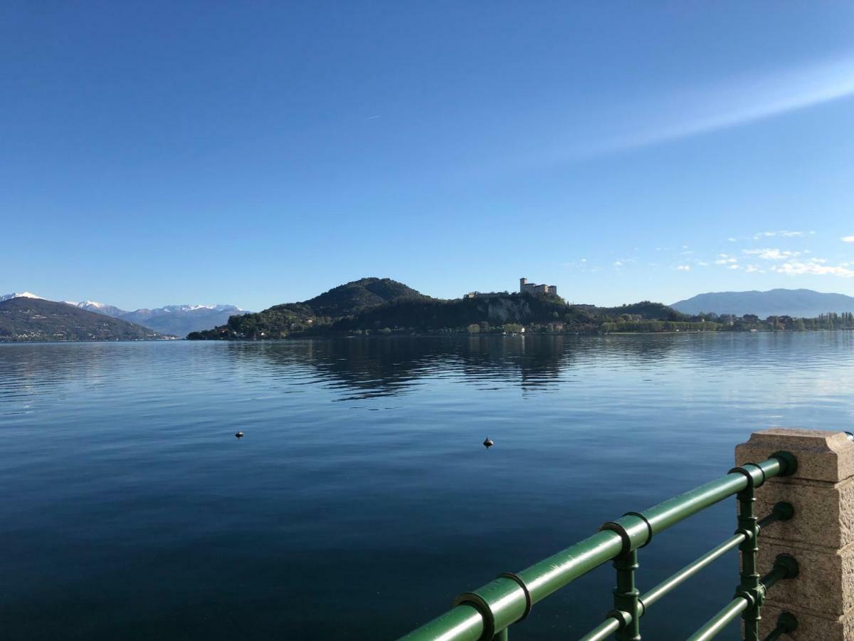 La Via Degli Artisti Arona Exterior foto