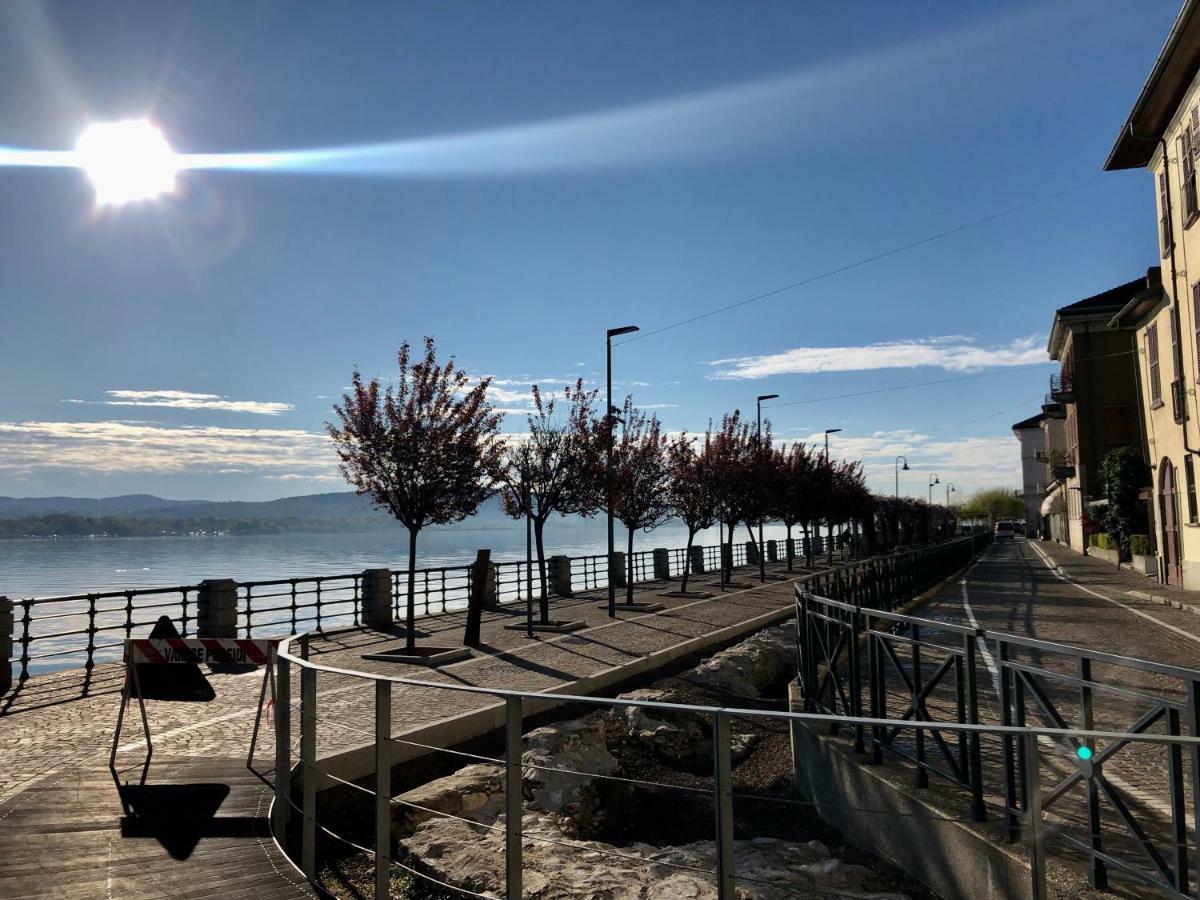La Via Degli Artisti Arona Exterior foto